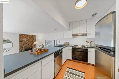 3501 35th Ave #2, Oakland, CA 94619 - Photo 7