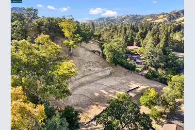 221 Dean Rd, Alamo, CA 94507 - Photo 17