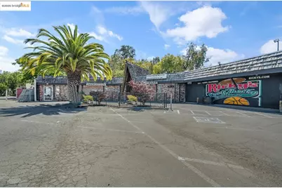 15028 Hesperian Blvd, San Leandro, CA 94578 - Photo 7