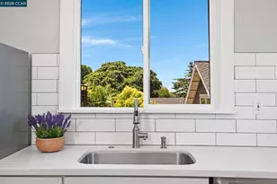 414 Bay St, Crockett, CA 94525 - Photo 13