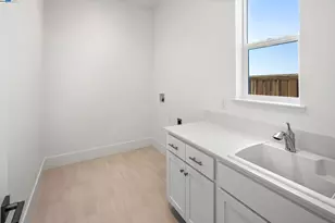 6008 Windsweep Rd, Bethel Island, CA 94511 - Photo 17
