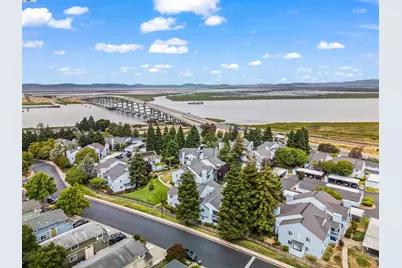 405 Lighthouse Dr, Vallejo, CA 94590 - Photo 15