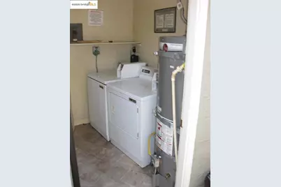 5011 Lapa Dr, San Jose, CA 95129 - Photo 9