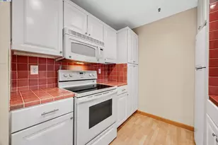 1308 Walden Rd, Walnut Creek, CA 94597 - Photo 9