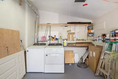 2133 30th St, Oakland, CA 94606 - Photo 25