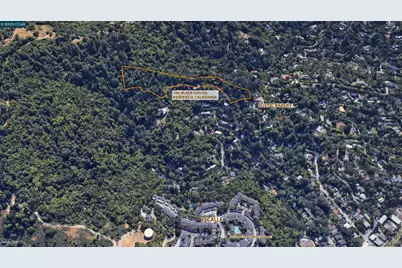 100 Black Log Rd, Kentfield, CA 94904 - Photo 13