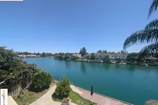 4958 Bay View Cir, Stockton, CA 95219 - Photo 17