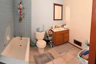 9501 Castlewood St, Oakland, CA 94603 - Photo 19