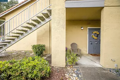 1407 Forest Run, Hercules, CA 94547 - Photo 5