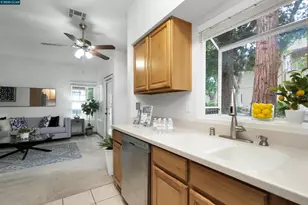 1407 Forest Run, Hercules, CA 94547 - Photo 17