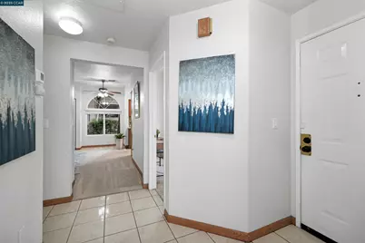 1407 Forest Run, Hercules, CA 94547 - Photo 9