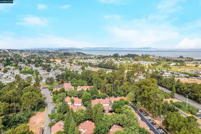 1407 Forest Run, Hercules, CA 94547 - Photo 33