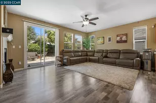 1117 Van Gogh Ln, Patterson, CA 95363 - Photo 13