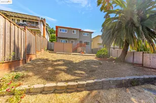 6941 Outlook Ave, Oakland, CA 94605 - Photo 39