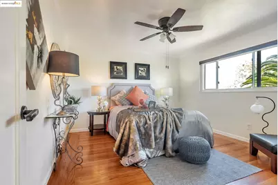 6941 Outlook Ave, Oakland, CA 94605 - Photo 27