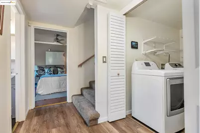 6941 Outlook Ave, Oakland, CA 94605 - Photo 35