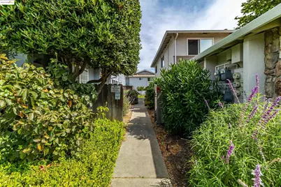 1064 Mohr Ln #C, Concord, CA 94518 - Photo 41
