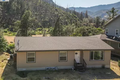 38500 State Highway 299, Junction City, CA 96048 - Photo 35