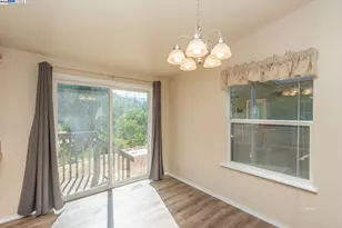 38500 State Hwy 299, Junction City, CA 96048 - Photo 11