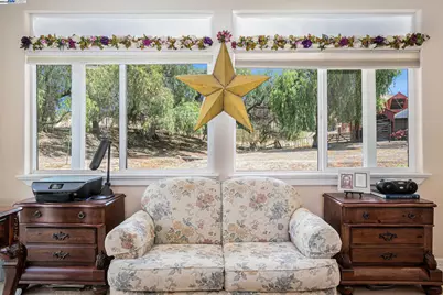 5799 Nortonville, Pittsburg, CA 94565 - Photo 23