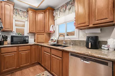5799 Nortonville, Pittsburg, CA 94565 - Photo 21
