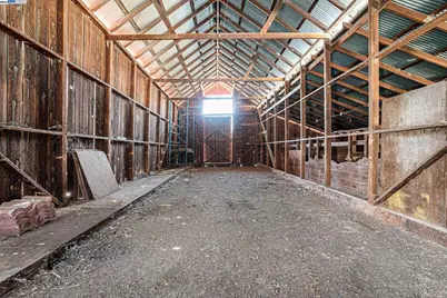 5799 Nortonville, Pittsburg, CA 94565 - Photo 47