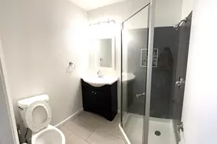 10580 Creekside, Oakland, CA 94603 - Photo 19