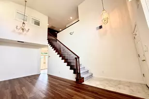 54 Village Square Pl, Pleasant Hill, CA 94523 - Photo 3