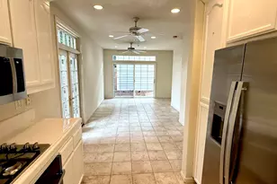 54 Village Square Pl, Pleasant Hill, CA 94523 - Photo 5