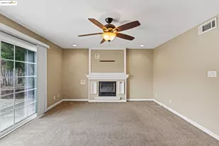 838 Hazel St, Livermore, CA 94550 - Photo 23