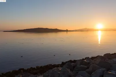 1205 Melville Sq #304, Richmond, CA 94804 - Photo 53