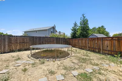 165 Audrey Place, Vacaville, CA 95687 - Photo 17
