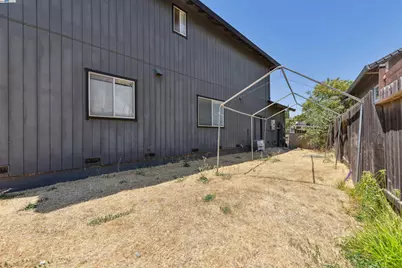 165 Audrey Place, Vacaville, CA 95687 - Photo 9