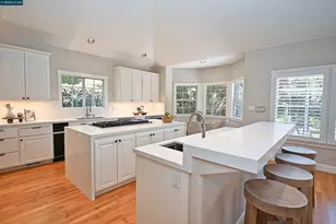 421 Twin Oaks Ln, Walnut Creek, CA 94596 - Photo 11