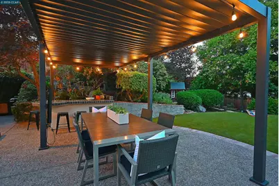 421 Twin Oaks Ln, Walnut Creek, CA 94596 - Photo 53