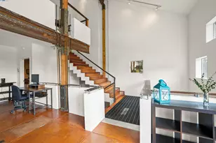 1828 Arrowhead Dr, Oakland, CA 94611 - Photo 9