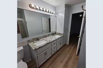 2525 Travao Ln, Tracy, CA 95376 - Photo 11