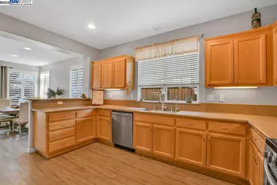 675 Merritt Ct, Discovery Bay, CA 94505 - Photo 9