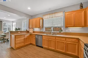 675 Merritt Ct, Discovery Bay, CA 94505 - Photo 9