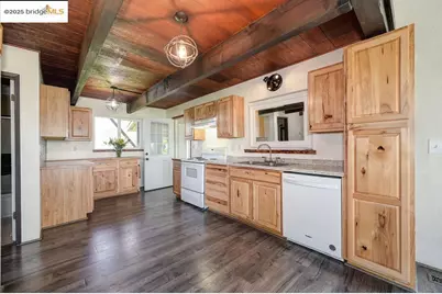 1408 Riosa Rd, Lincoln, CA 95648 - Photo 13