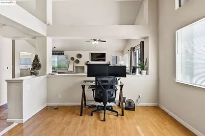 2244 Colonial Ct, Discovery Bay, CA 94505 - Photo 15