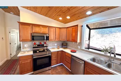 5935 Sunrise Ct, Lower Lake, CA 95457 - Photo 1