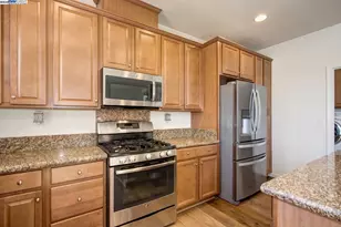 2401 Pleasant Grove Blvd, Roseville, CA 95747 - Photo 7