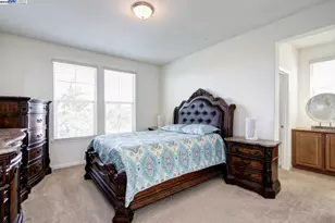 2401 Pleasant Grove Blvd, Roseville, CA 95747 - Photo 9