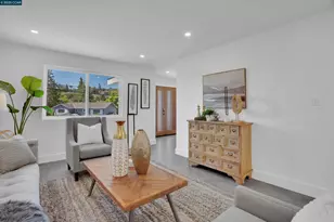 795 Canyon Rd, Redwood City, CA 94062 - Photo 13