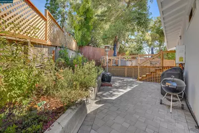 795 Canyon Rd, Redwood City, CA 94062 - Photo 35