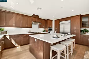 2250 Vandeleur Dr, Napa, CA 94558 - Photo 23