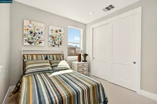 2250 Vandeleur Dr, Napa, CA 94558 - Photo 31