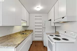 14617 Doolittle Dr, San Leandro, CA 94577 - Photo 7