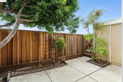 14617 Doolittle Dr, San Leandro, CA 94577 - Photo 15